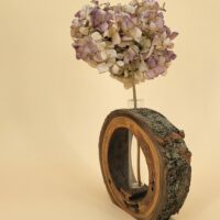 Holzscheibe mit Vase 2